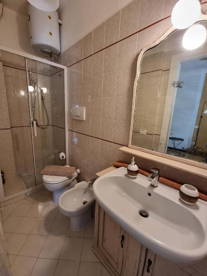 La Casa Di Julia Appartement Rapallo Buitenkant foto